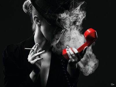 Gespräch am Limit: Emotionen in Rot - Hochwertiger Druck auf Leinwand oder Acrylglas