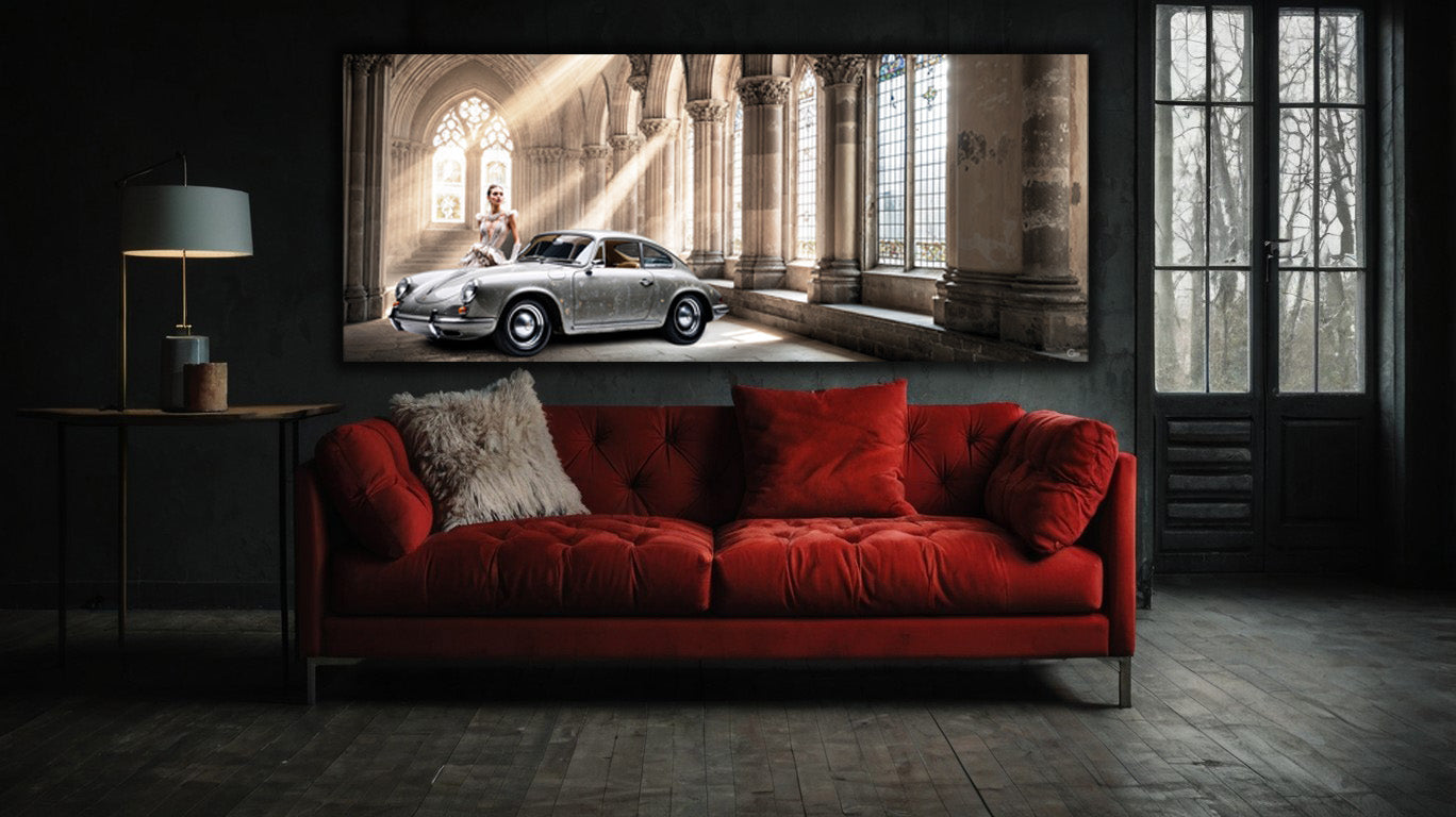 Eine Kathedrale der Eleganz, in der jeder Porsche die exquisite Verbindung von Kunst und Technik zum Leben erweckt. - Hochwertiger Druck auf Leinwand, Acrylglas, Poster und gerahmte Poster